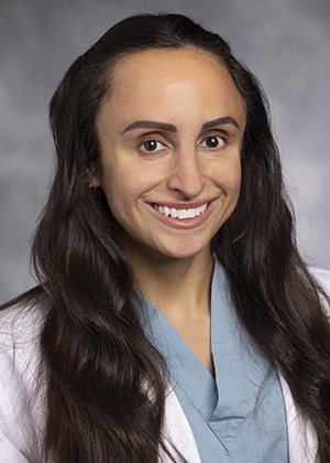 Nicole Bouchahine, CNP