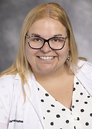 Elizabeth Olah, MD