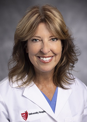 Kristine Komosa, CNP