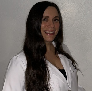 Savannah Peters, CNP