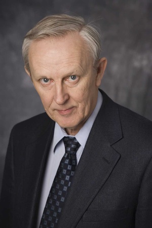 Gregory MacLennan, MD